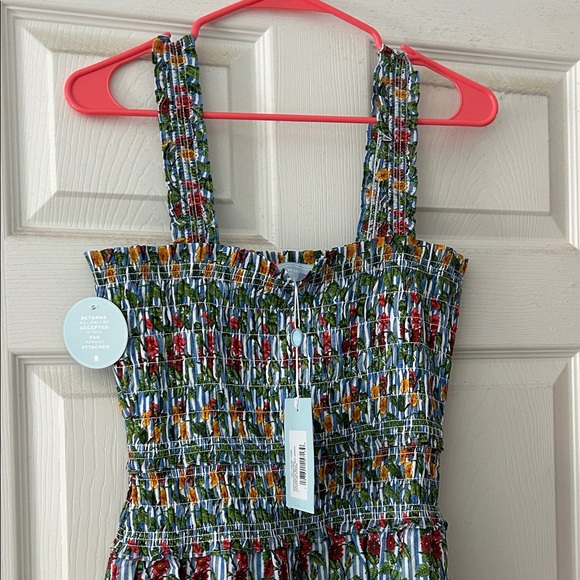 Hill House Dresses & Skirts - Hill House 	
The Azalea Maxi Nap Dress - Geranium Stripes